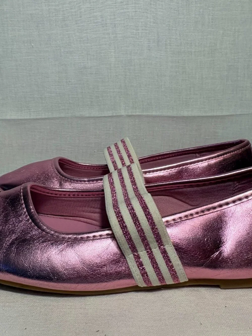 🌷Nordstrom Ballet Flats Metallic Pink Girls Size 4 🌷